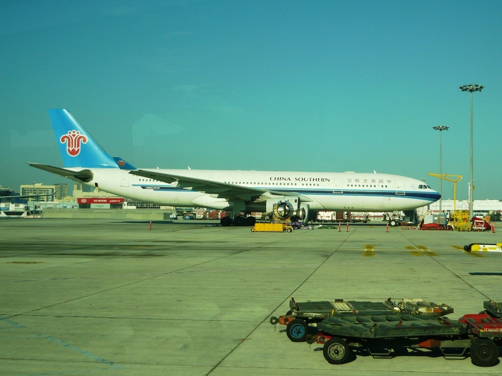 самолет авиакомпании  China Southern Airlines