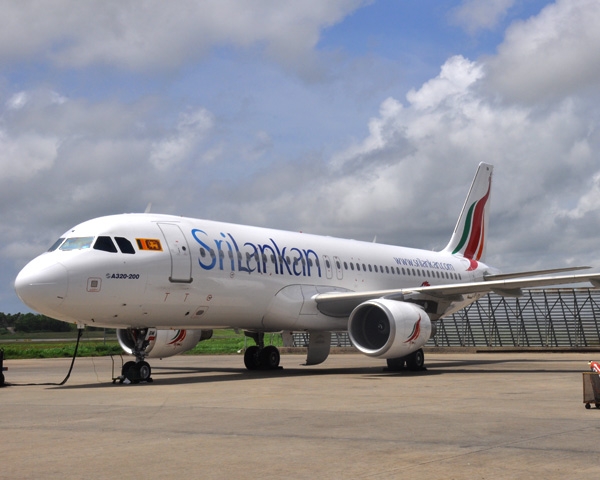 Самолет Shrilankan Airlines фото